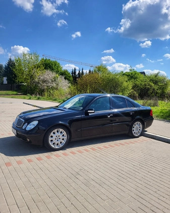 Mercedes-Benz Klasa E cena 15000 przebieg: 495000, rok produkcji 2005 z Białystok małe 22